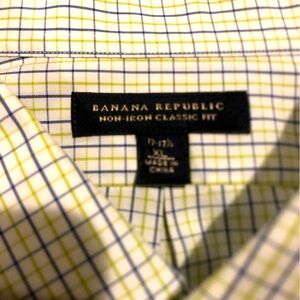 Banana Republic XL Long Sleeve Dress Shirt 100% Cotton White Blue Yellow 17-17.5